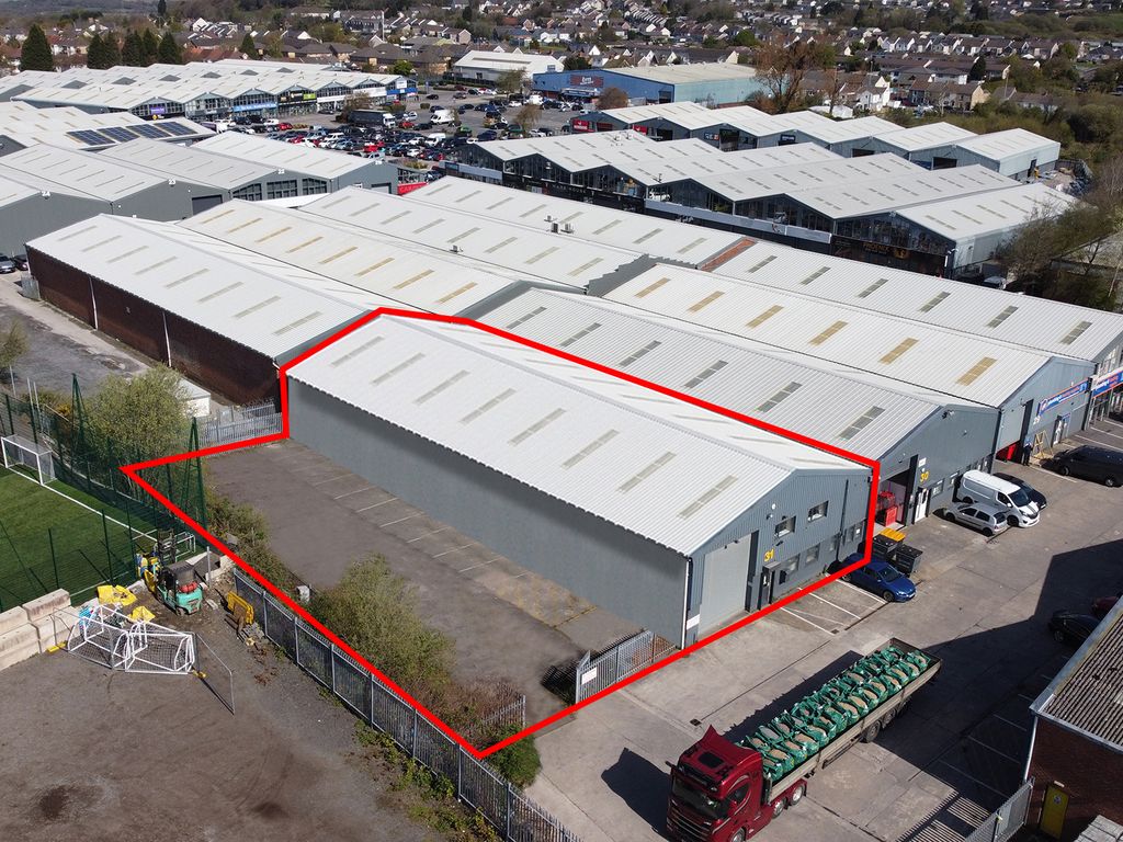 Light industrial to let in Unit 31 Cwmdu Parc Industrial Estate