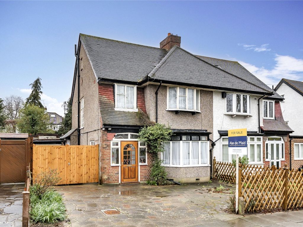 3 bed semidetached house for sale in Spur Road, Orpington BR6 Zoopla