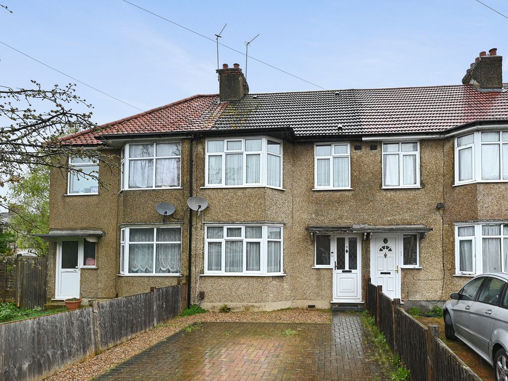 3 bed terraced house for sale in Brinsley Road, Harrow HA3, £500,000