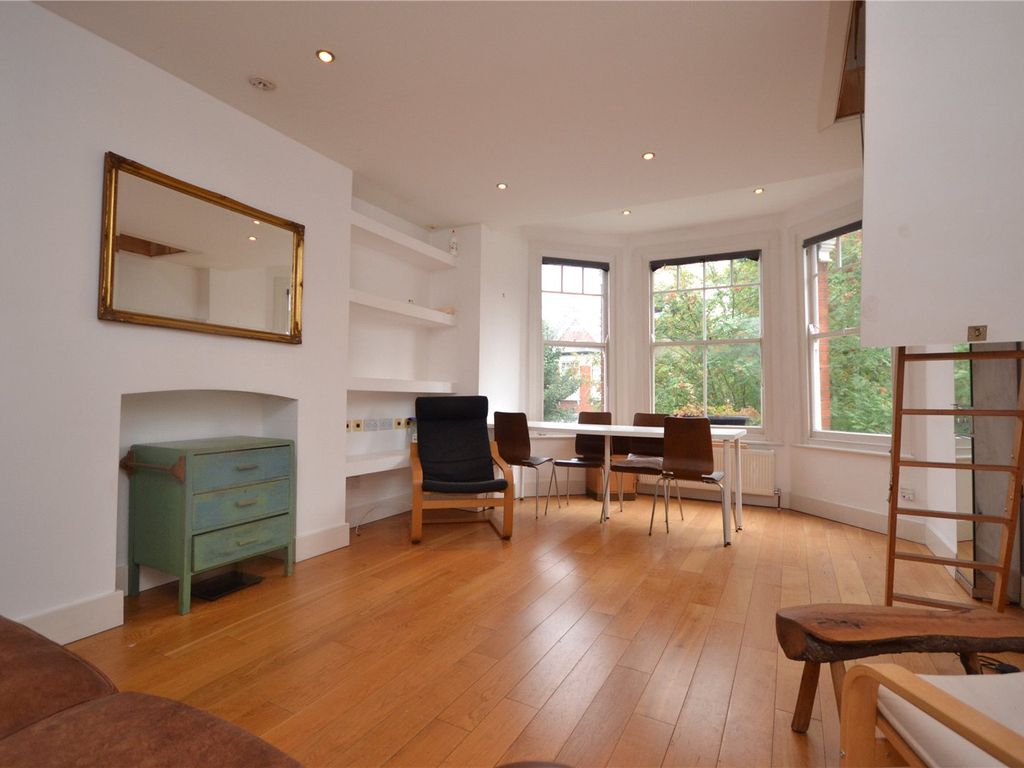 3 bed flat to rent in Coniston Road, London N10, £2,250 pcm Zoopla