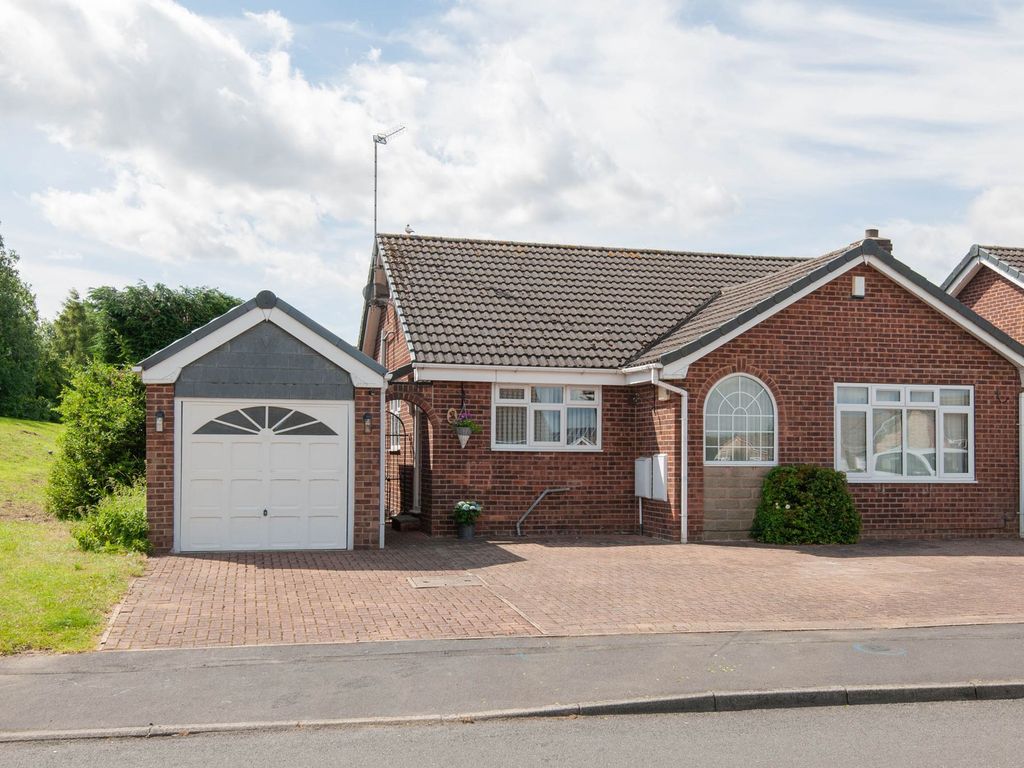 3 bed detached bungalow for sale in Watkinson Gardens, Waterthorpe S20
