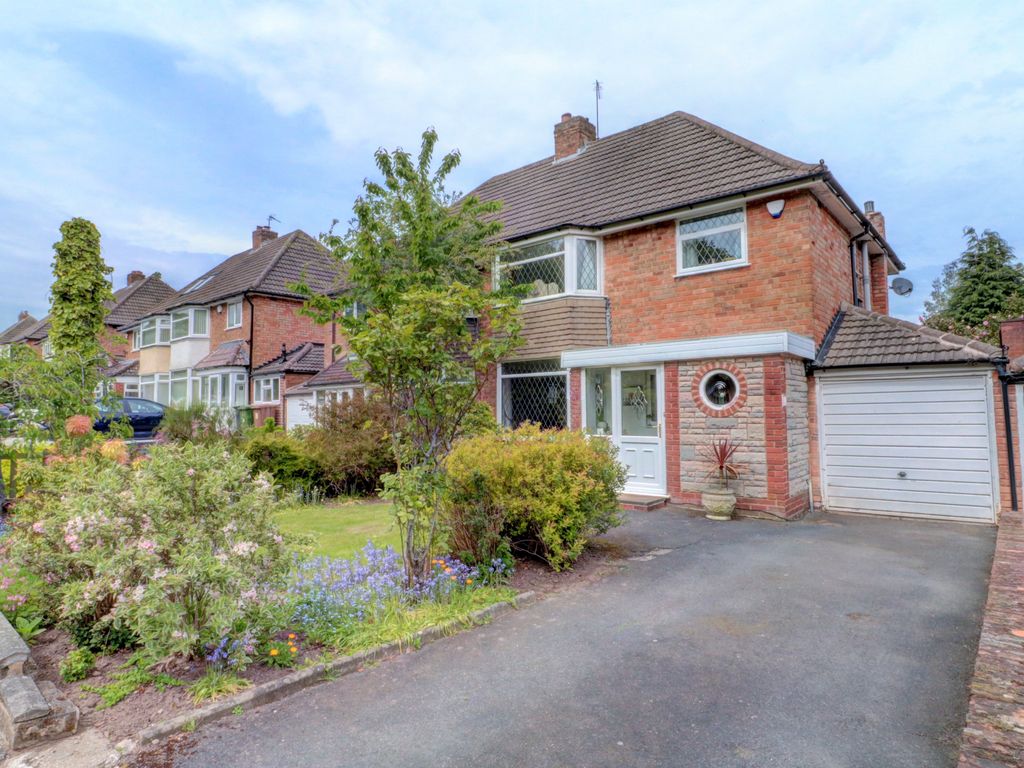3 bed semidetached house for sale in Chestnut Drive, Castle Bromwich, Birmingham B36 Zoopla