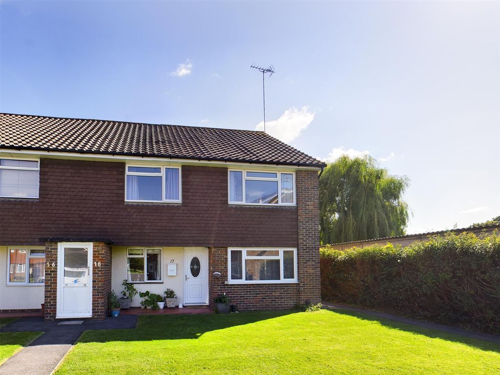 2 bed for sale in Marlow Court, London Road, Crawley RH10