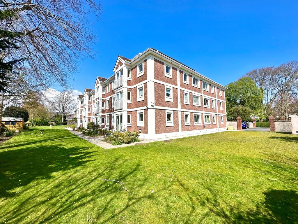 2 bed flat for sale in Cary Park, Torquay TQ1, £185,000 Zoopla