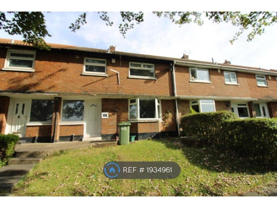 3 bed terraced house to rent in Kirkstone Avenue, Peterlee SR8, £575