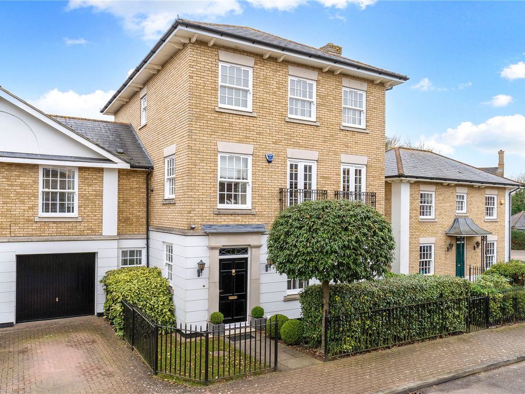 4 bed detached house for sale in Skinners Street, St Michaels Mead