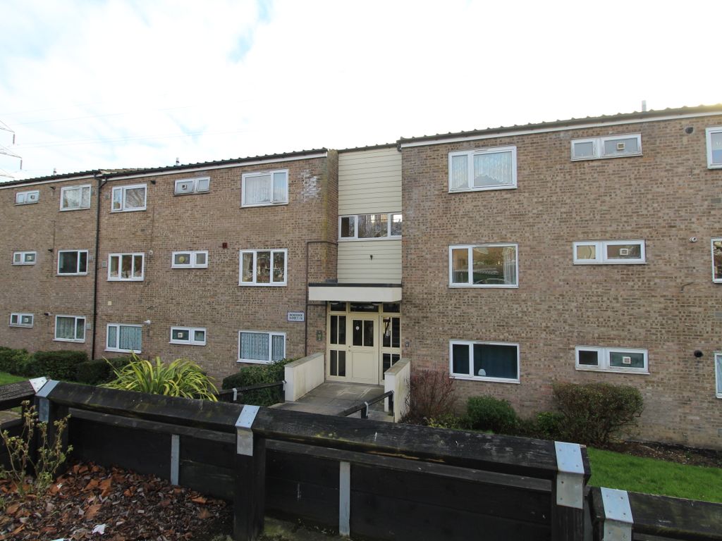 Wheeler Close, Colchester, Essex CO4  