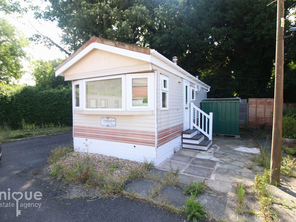 1 bed mobile/park home for sale in Ingledene, Lawsons Road, Thornton