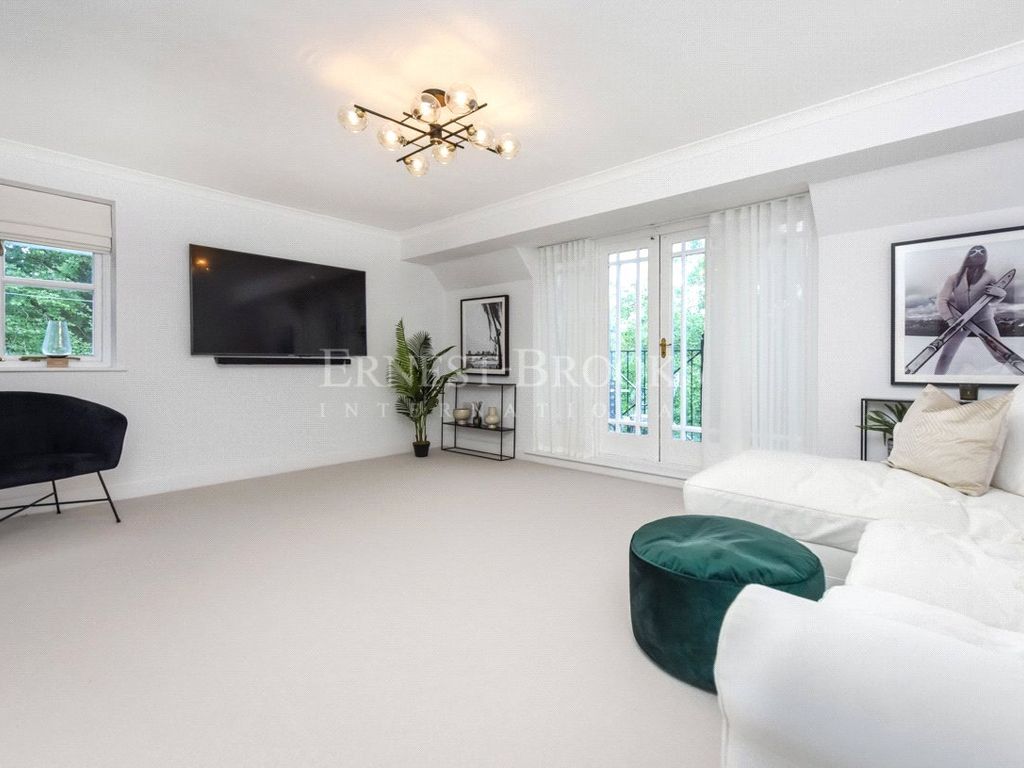 3 bed flat to rent in Tepestede Court, Hazel Way, Chipstead CR5 Zoopla