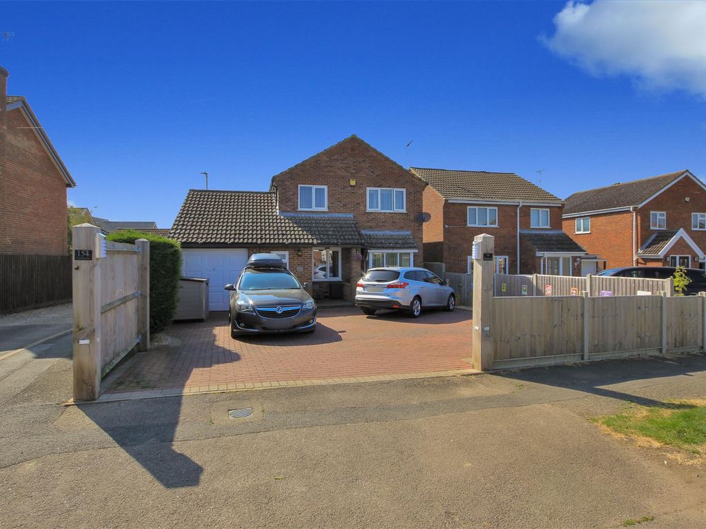 4 bed detached house for sale in Wymington Road, Rushden NN10 Zoopla