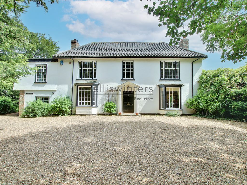 5 bed detached house for sale in London Road, St. Ives, Huntingdon PE27