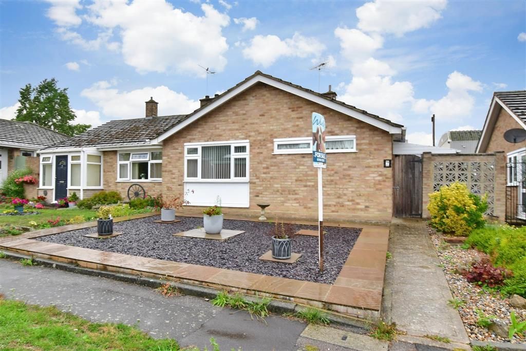 2 bed semidetached bungalow for sale in Johnson Court, Faversham, Kent