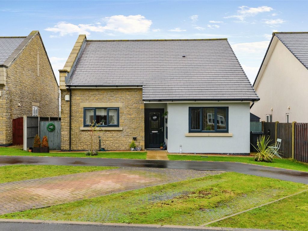 2 bed bungalow for sale in Lavender Way, Middleton, Morecambe LA3 Zoopla