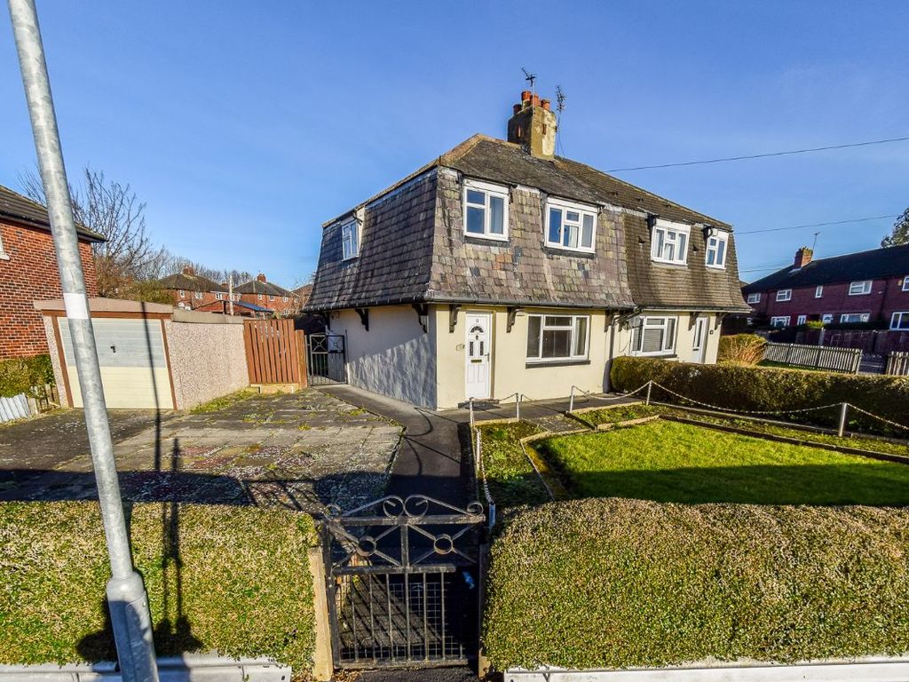 3 bed semidetached house for sale in Sissons View, Leeds LS10 Zoopla