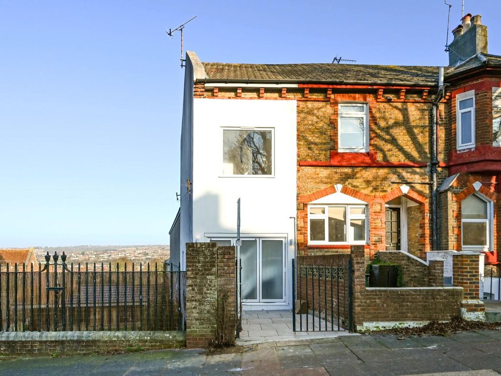 1 bed property for sale in Elm Grove, Brighton BN2, £300,000 Zoopla