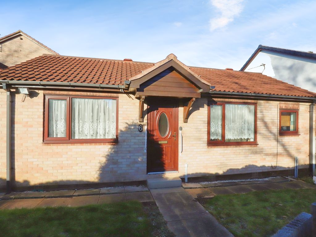 1 bed bungalow for sale in Broomwood Gardens, Beighton, Sheffield