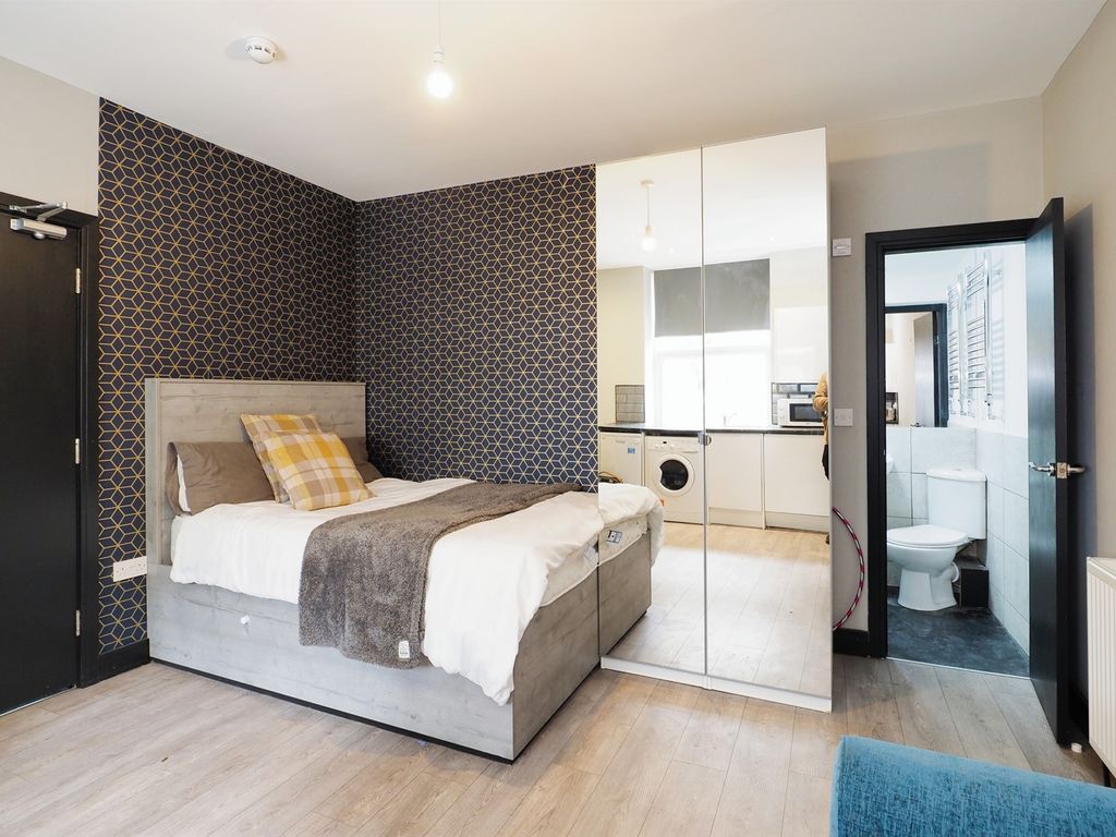 Bath Street, Huddersfield HD1