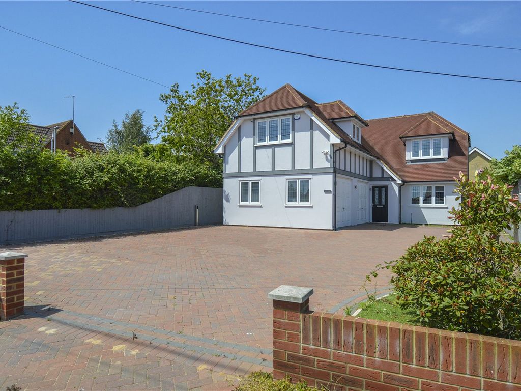 5 bed detached house for sale in Mill Road, Billericay, Essex CM11, £