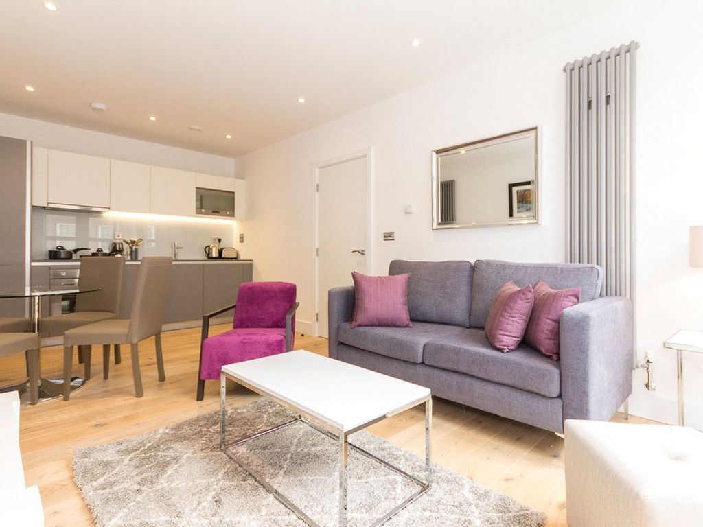 1 bed flat for sale in Carlow House, Carlow Street, Camden, London NW1
