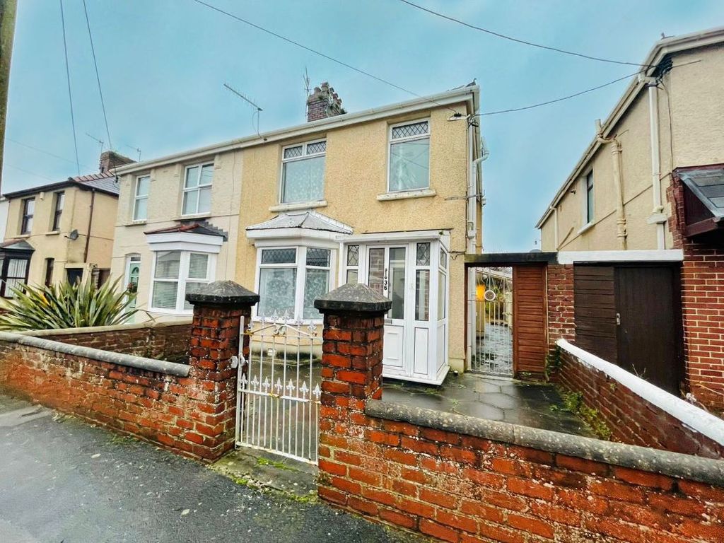 3 bed semidetached house for sale in Coedcae Road, Llanelli SA15, £
