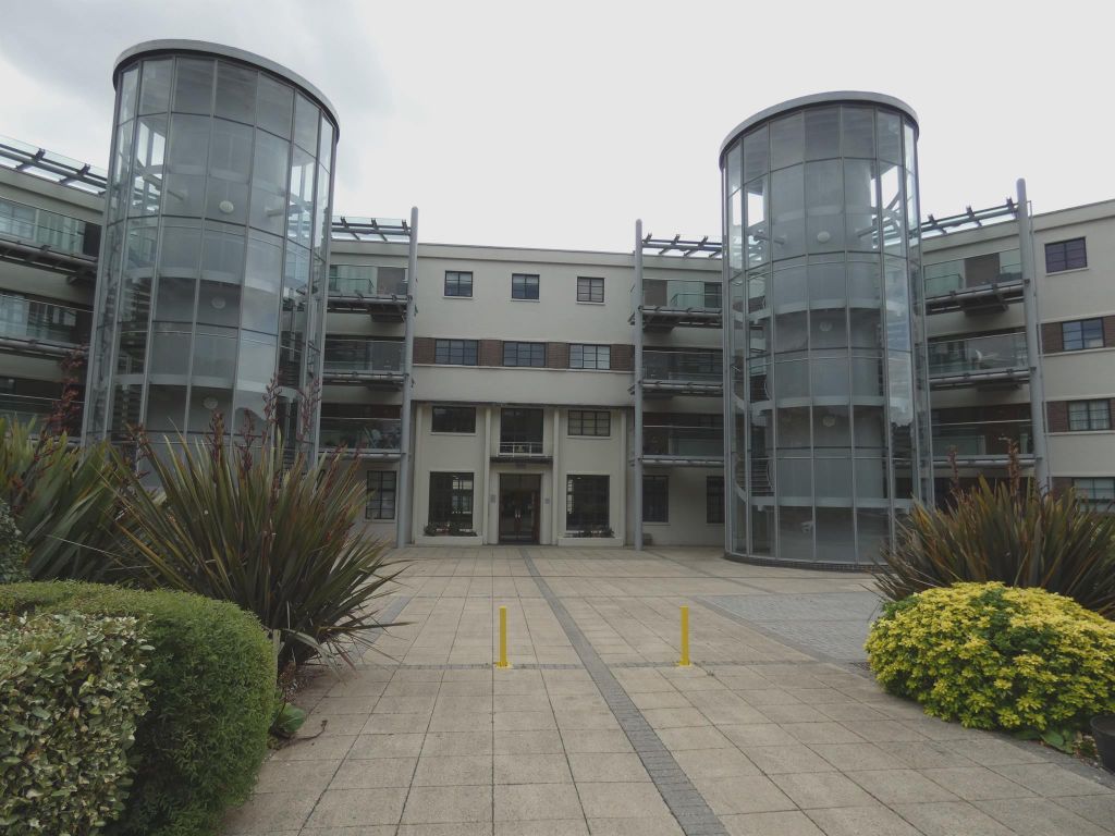 1 bed penthouse for sale in Hayes Road, Sully, Penarth CF64 Zoopla