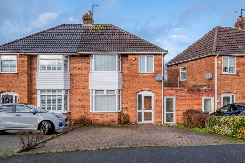 3 bed semidetached house for sale in Redditch Road, West Heath