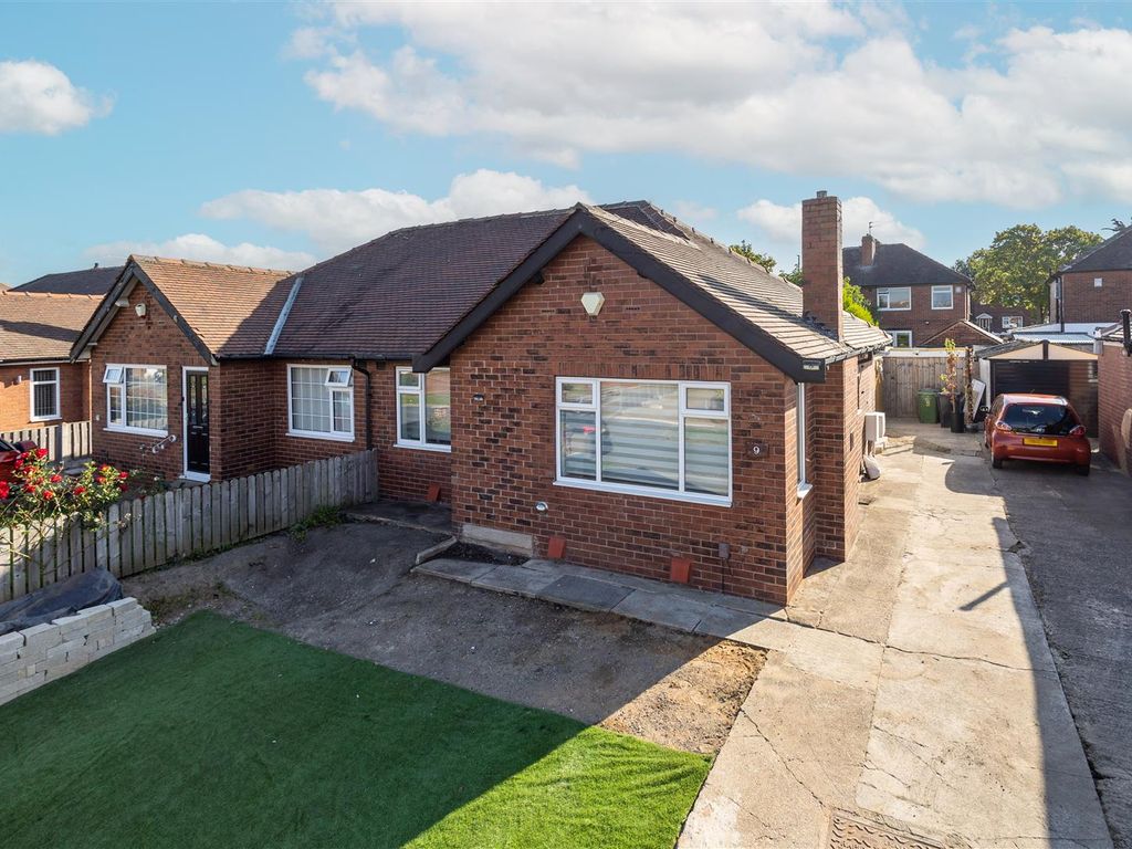 3 bed semidetached bungalow for sale in Kelmscott Gardens, Crossgates