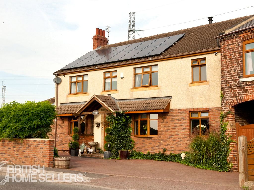 5 bed detached house for sale in Elsecar Road, Brampton Bierlow, Rotherham, South Yorkshire S63