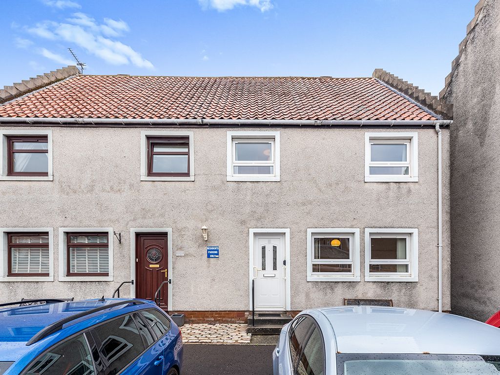 3 bed semidetached house for sale in Rodger Place, Coaltown Of Wemyss