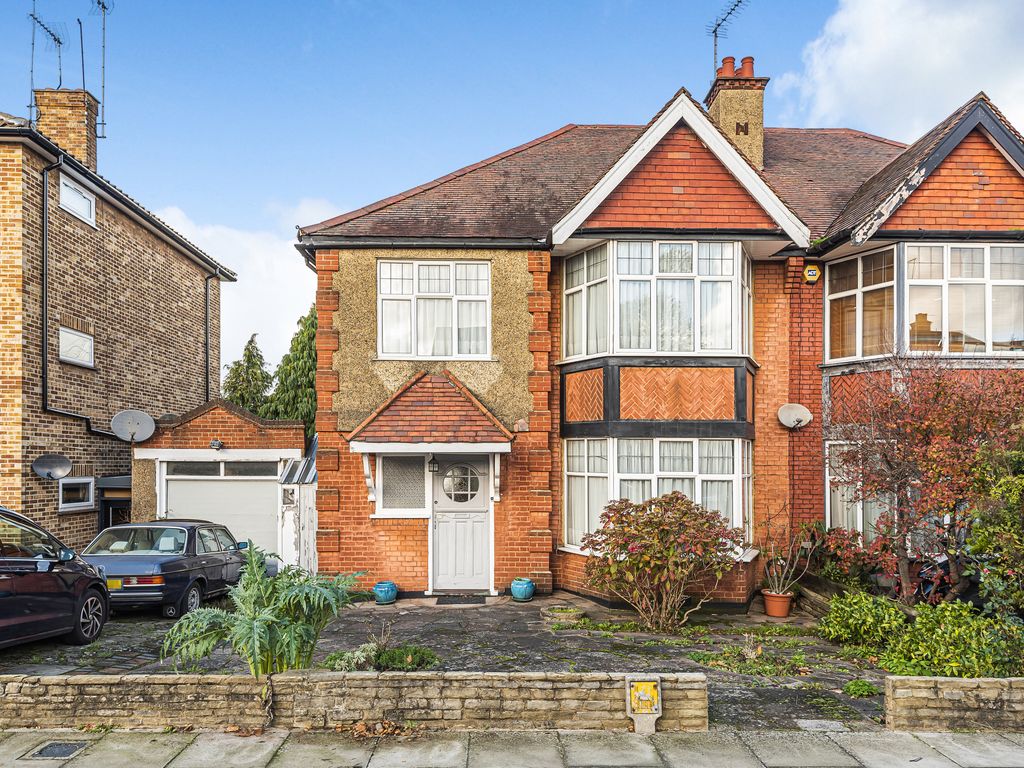 4 bed semidetached house for sale in Creighton Avenue, London N2 Zoopla