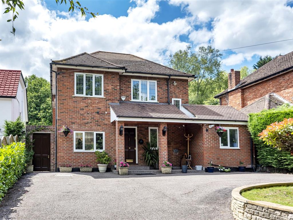 4 bed detached house for sale in Hendon Wood Lane, Arkley, NW7