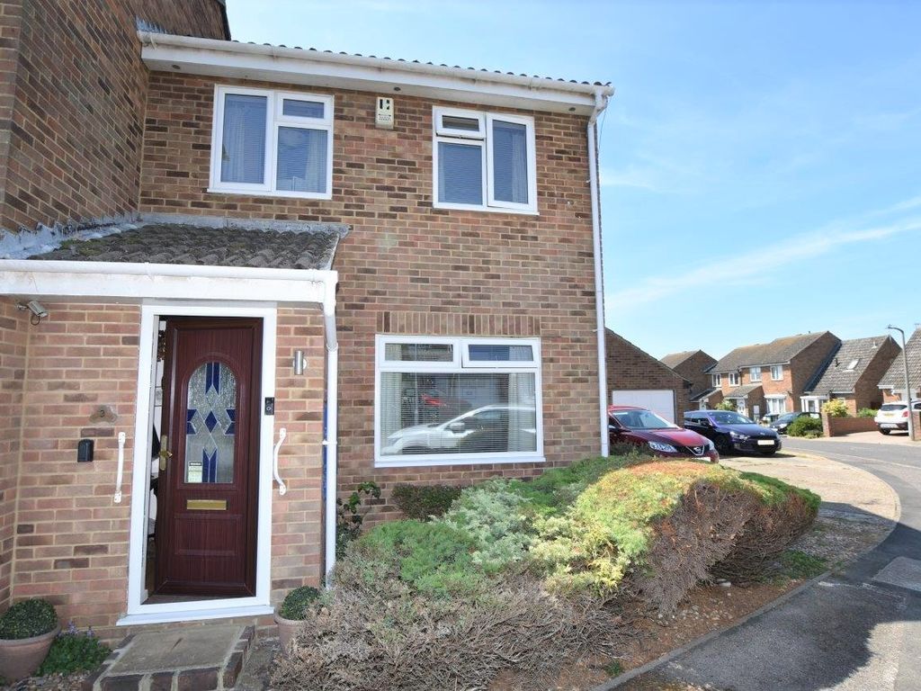 Swannee Close, Peacehaven BN10  