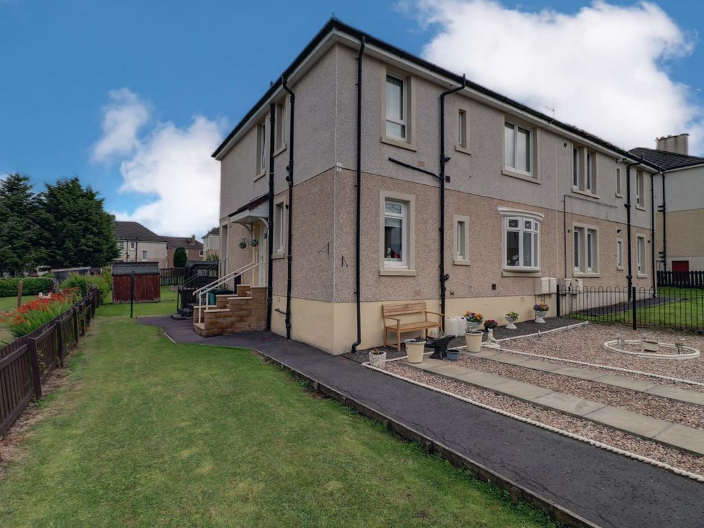 Hawthorn Place, Shotts ML7  