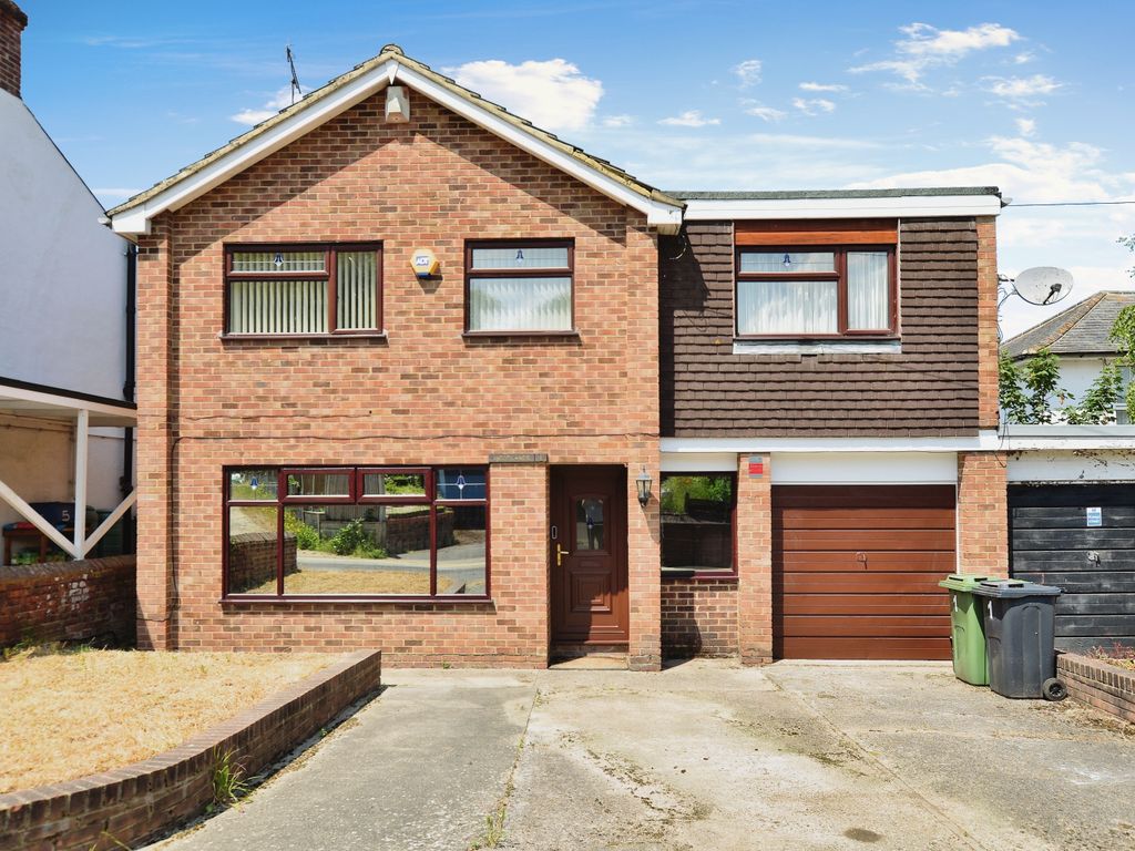 4 bed detached house for sale in Lees Road, Willesborough, Ashford