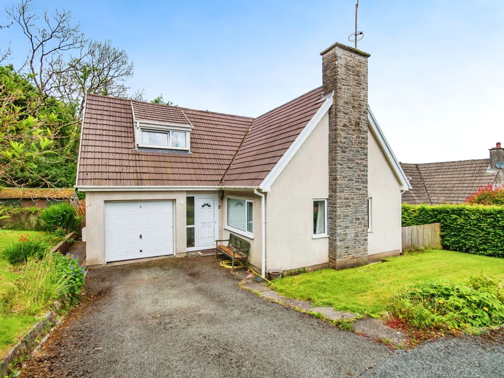 3 bed detached house for sale in Oakridge Acres, Tenby, Pembrokeshire