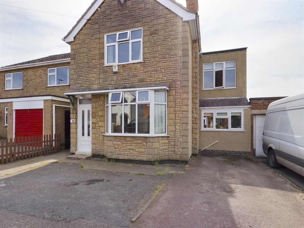 3 bed detached house for sale in Federation Street, Enderby LE19 Zoopla