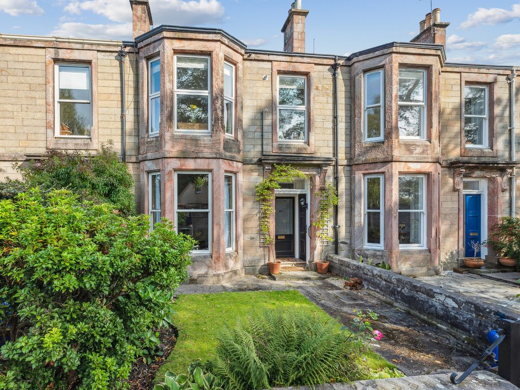 2 bed flat for sale in Douglas Terrace, Stirling, Stirlingshire FK7, £