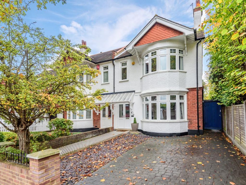 4 bed semidetached house for sale in Rosebery Road, Sutton SM1, £