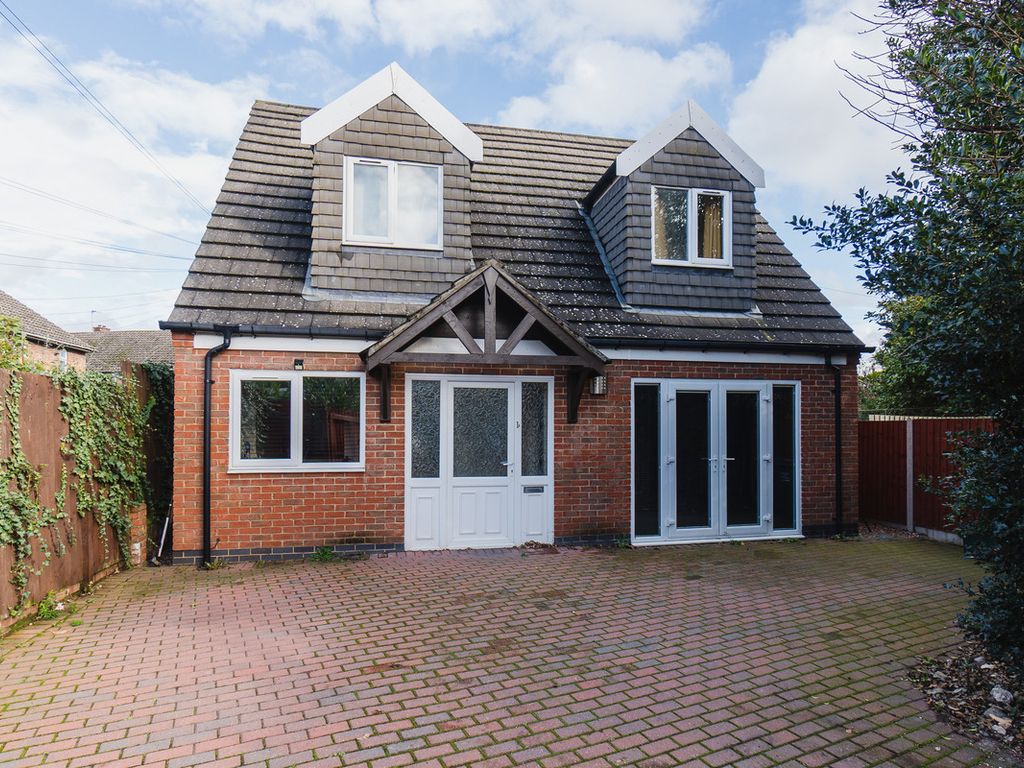 3 bed detached house for sale in Beacon Road, Loughborough LE11 Zoopla