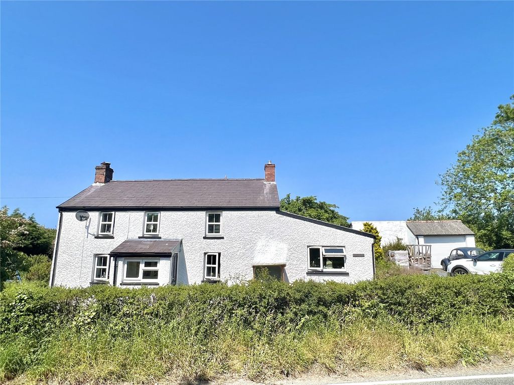 2 bed detached house for sale in Aberporth, Aberteifi, Aberporth