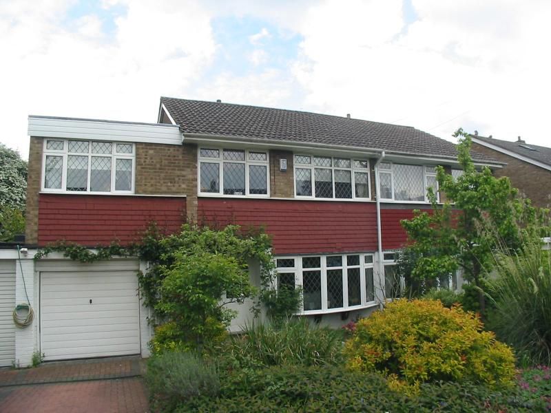 4 bed semidetached house to rent in Camellia Place, Whitton
