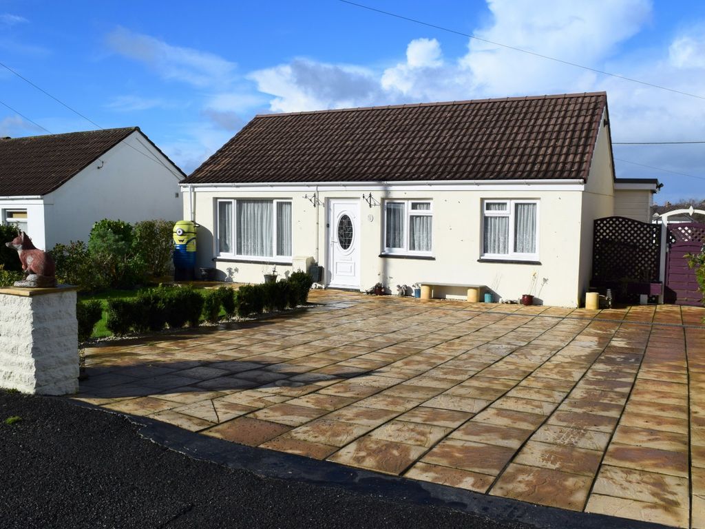 3 bed bungalow for sale in Bekelege Drive, Beacon, Camborne TR14 Zoopla