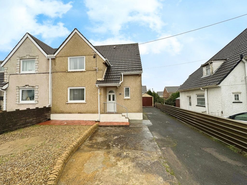 3 bed semidetached house for sale in Frampton Road, Gorseinon, Swansea