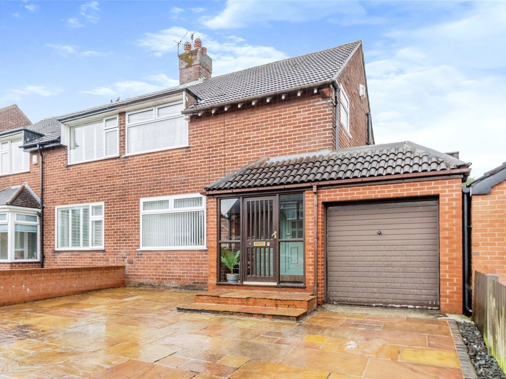 3 bed semidetached house for sale in Hillfoot Green, Liverpool