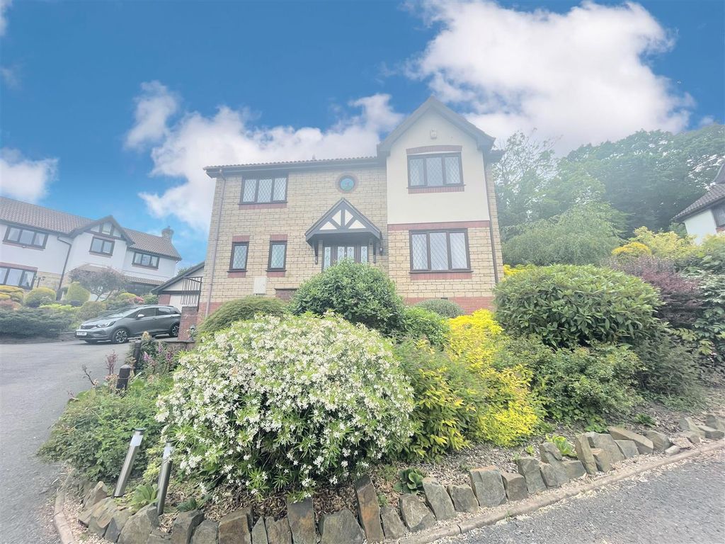 4 bed detached house for sale in The Paddocks, Tonna, Neath SA11 Zoopla