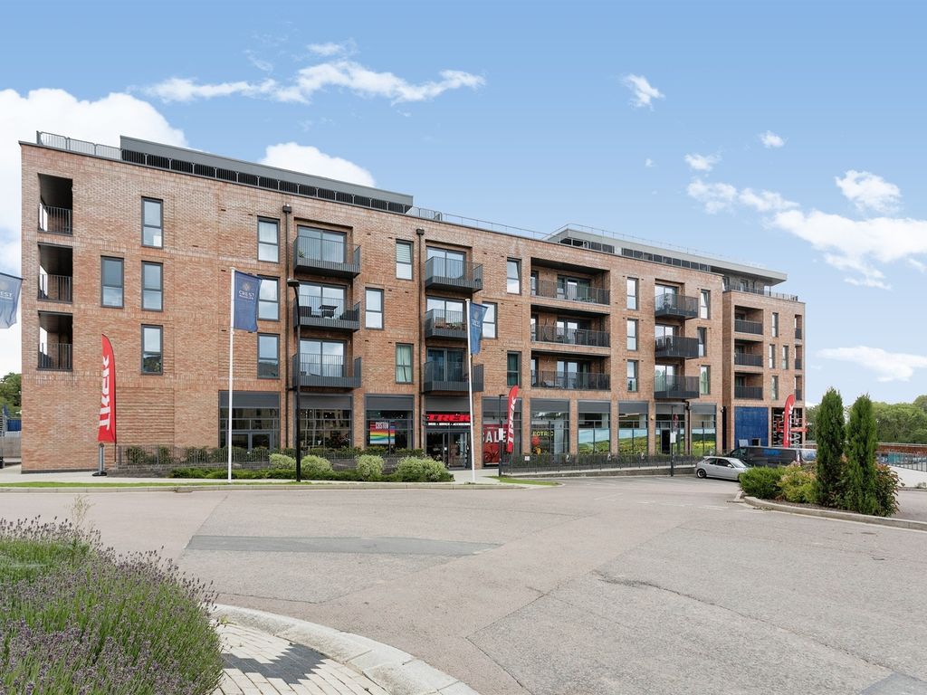 2 bed flat for sale in Park Street, Campbell Park, Milton Keynes MK9, £400,000 Zoopla