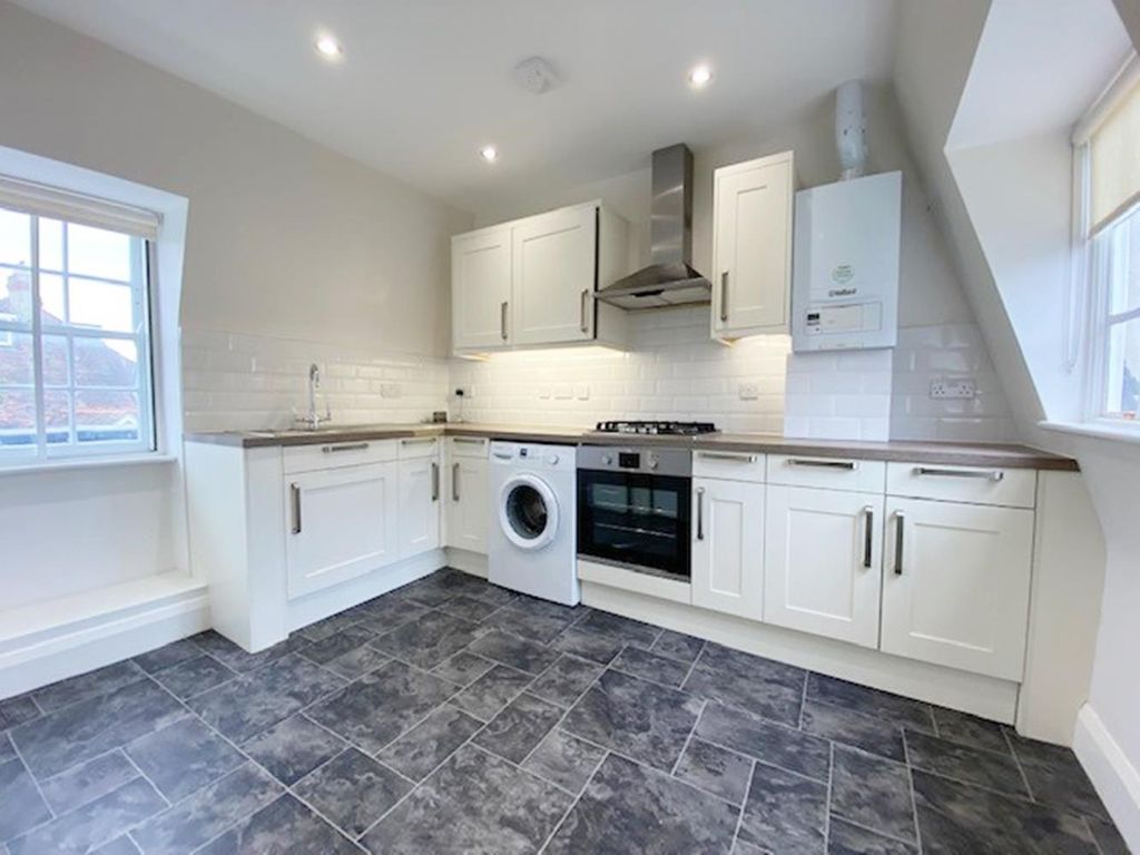 2 bed flat to rent in Dulwich Village, Dulwich, London SE21, £1,900 pcm