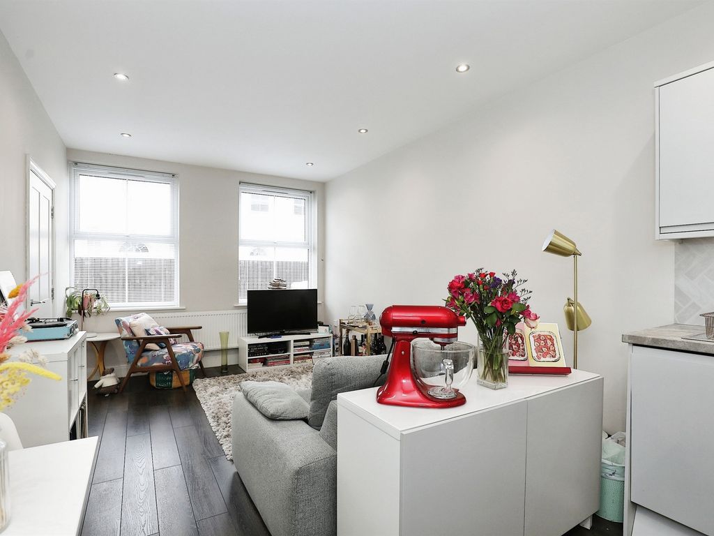 2 bed property for sale in Walton Road, Wellesbourne, Warwick CV35 Zoopla