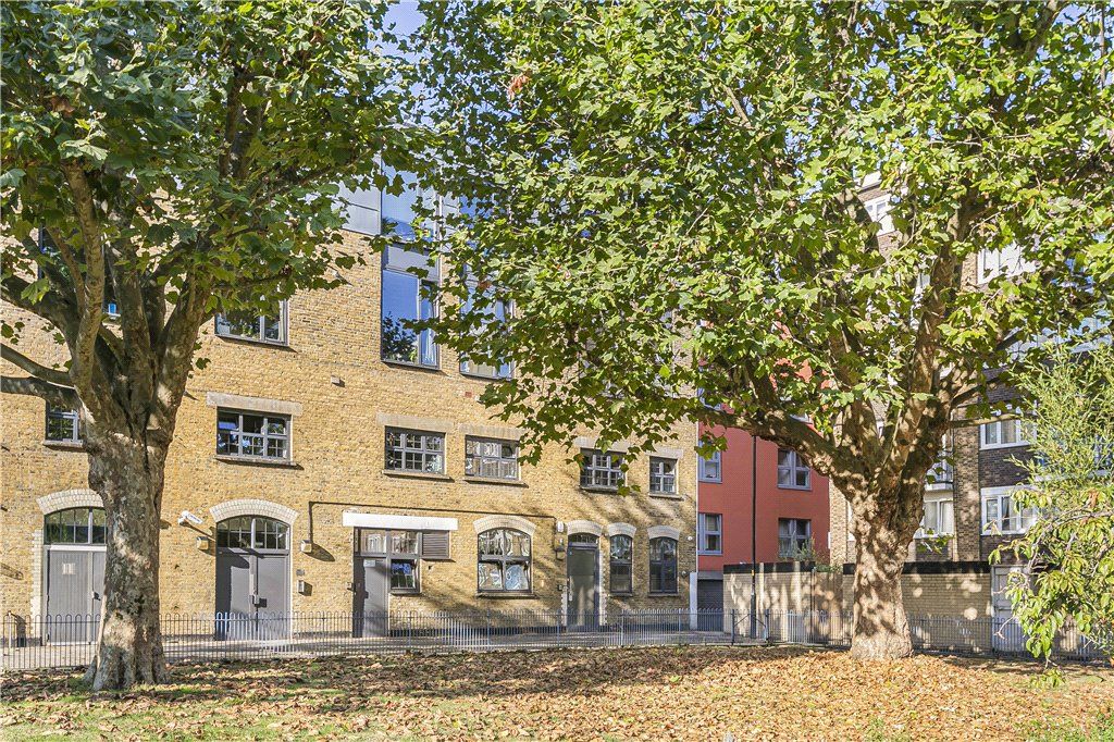 Cluny Place, London SE1  