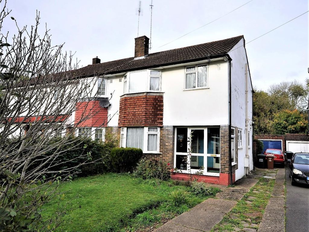 Coates Way, Watford WD25  